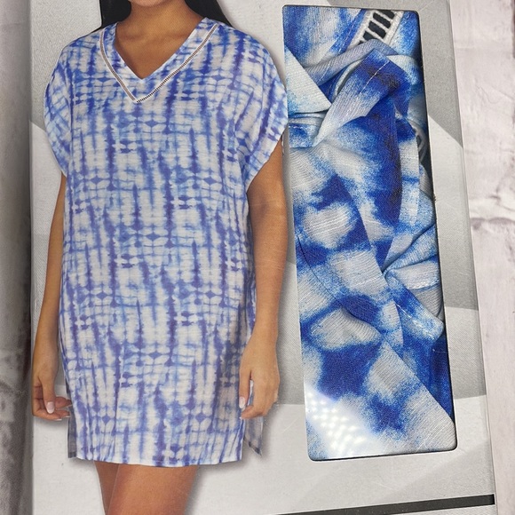 Tahari Beach Cover Up - Picture 3 of 3